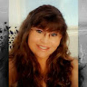 Meet your Posher, Rayleen